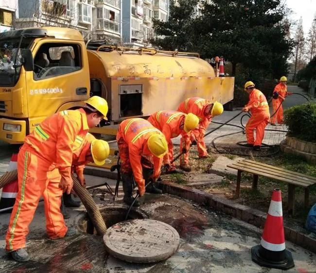 嘉黎市政管道清淤